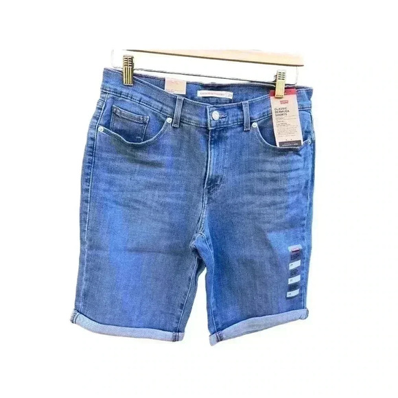 LEVI’S CLASSIC BERMUDA JEAN SHORTS•MEDIUM•SIZE 8• - Picture 2 of 10